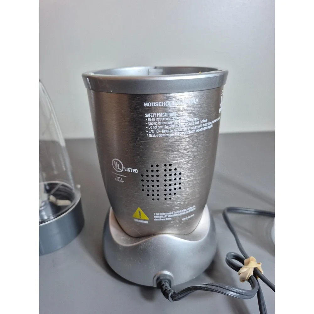 Magic Bullet 900 Series NB-201 NUTRiBULLET Blender & Accessories Tested Works